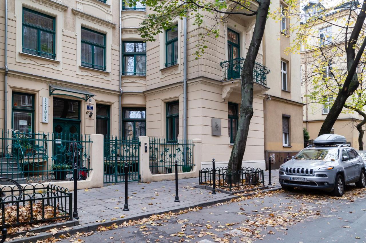 Househost Apartment: Bonerowska 5/11 Krakow Bagian luar foto